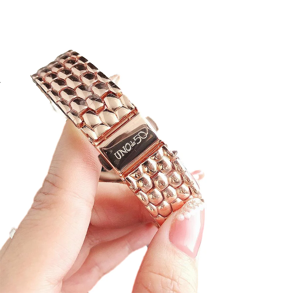 Orologio alla moda UNOde50 Premium: eleganza conveniente da indossare tutti i giorni