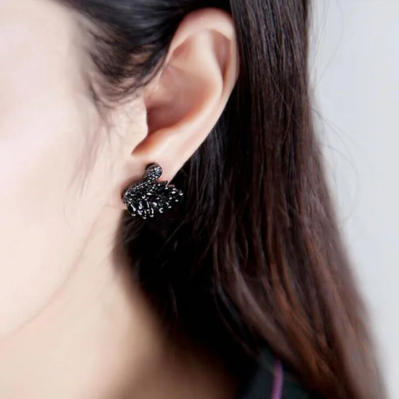 Elegant Rhinestone Black Swan Earrings For Women Korean Fashion Zircon Swan Bird Animal Earrings Lady Party Jewelry Girls Gifts