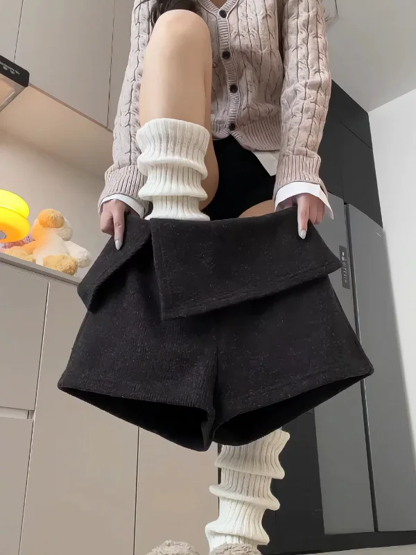 

High Waist Wide Leg Woolen Short Pants for plus Size Women Korean Style Autumn Winter Fashionable Versatile Straight Tube Pants