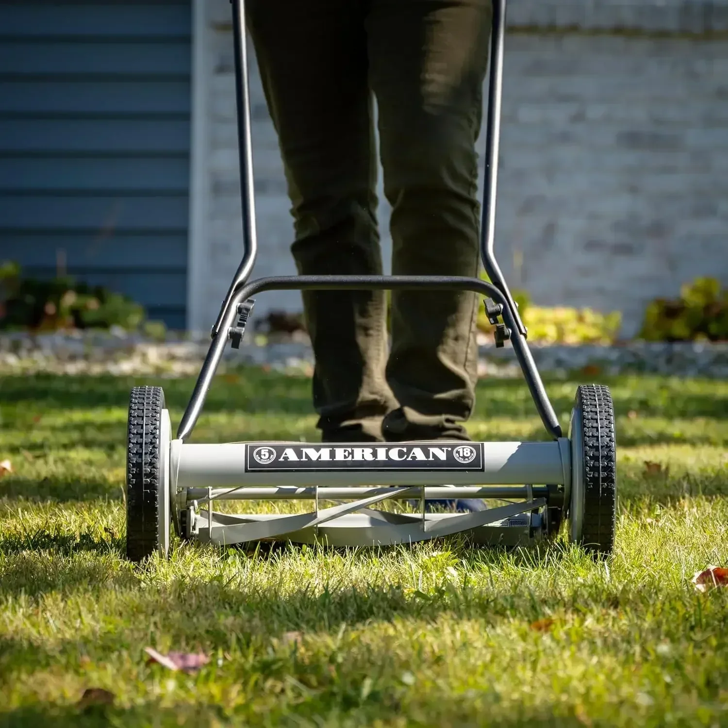 

[Hot Sale, Limited Time Offer!]1815-18 18-Inch 5-Blade Push Reel Lawn Mower, 18-Inch, 5-Blade, Black