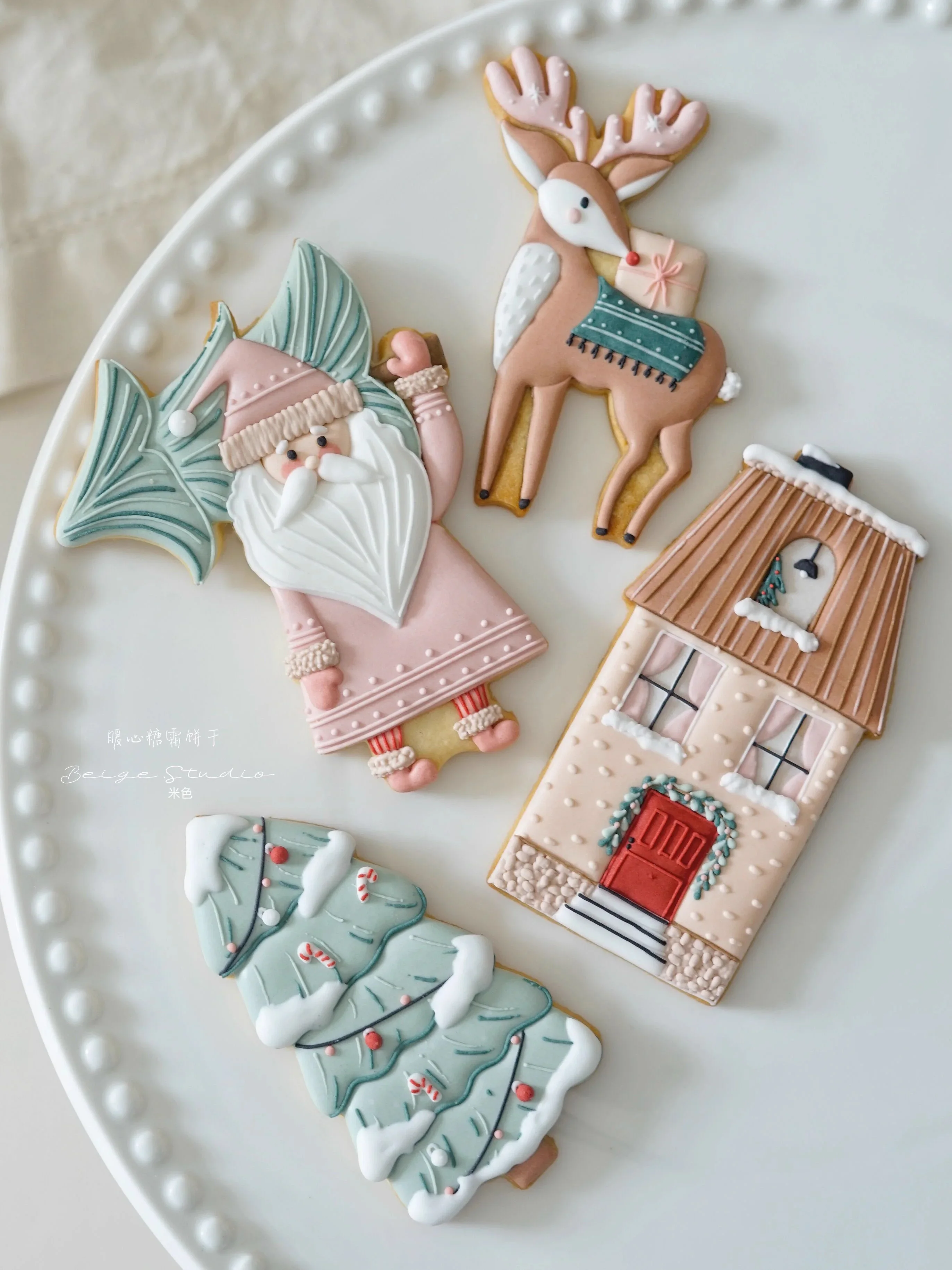 Christmas Nordic Style Elk House Cookie Cutter Santa Claus Xmas Tree Biscuit Stamp Icing Cookie Fondant Cake Decorations Tools