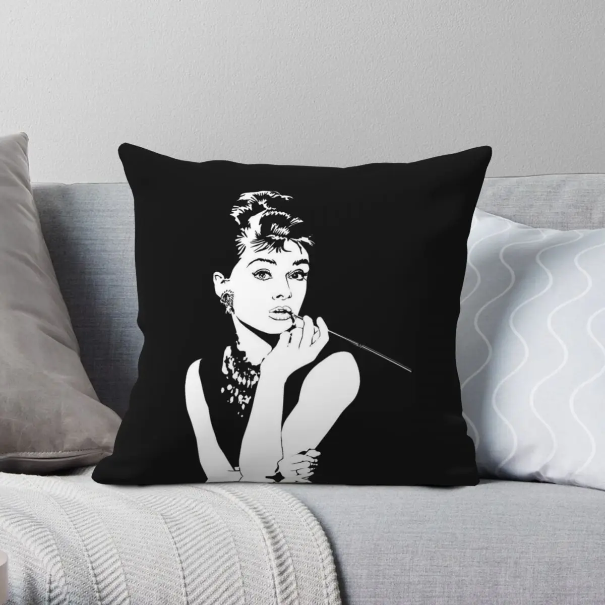 Breakfast At Tiffany's Audrey Hepburn Square Pillowcase Polyester Linen Velvet Printed Zip Decor Pillow Case Bed Cushion Cover