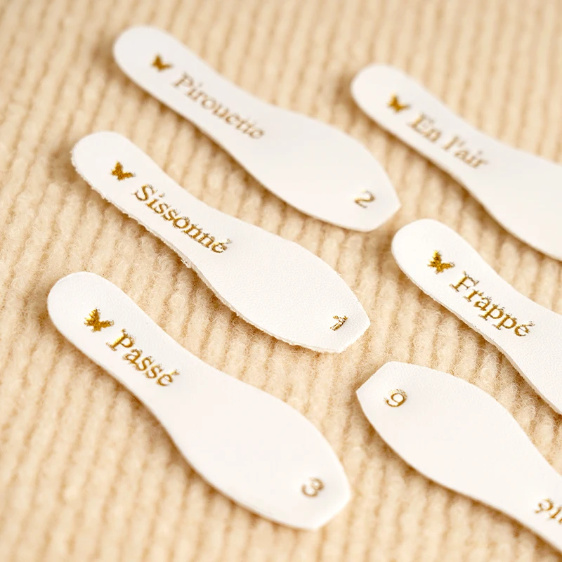 Girls Ballet Shoe Keychain Women Point Shoe Pedant Decoration for Dancer Ballerina Dance Bags Ballet Accessories Gifts Keyring