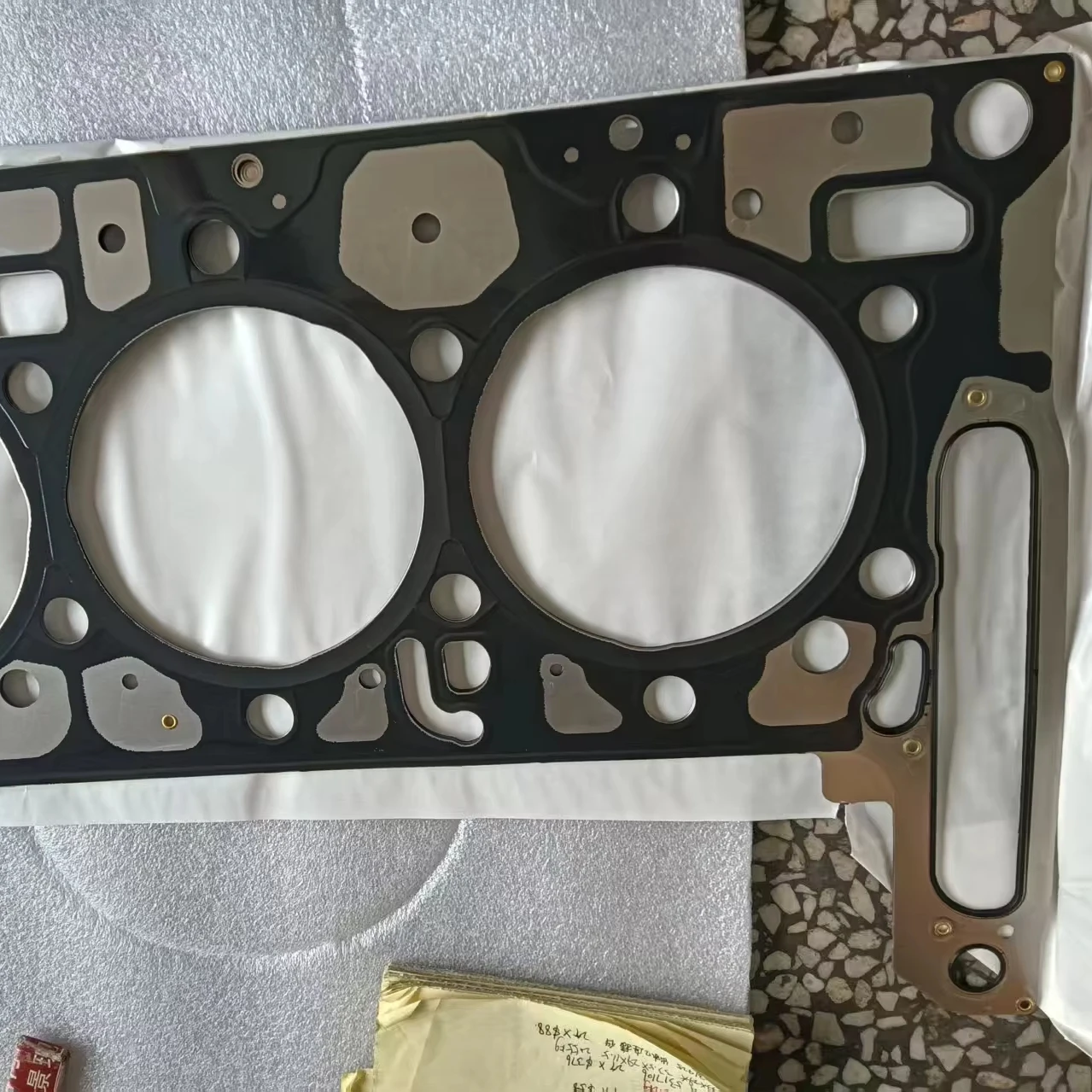 For Foton Dai Mler Auman GTL Cumins ISG X12 Engine Parts Cylinder Head Gasket 5558113