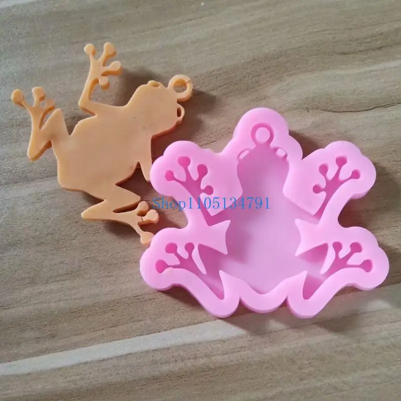 

98km Handicrafts Jewelry Keychain Casting Mold Glossy for Frog Earrings Eardrop DIY M