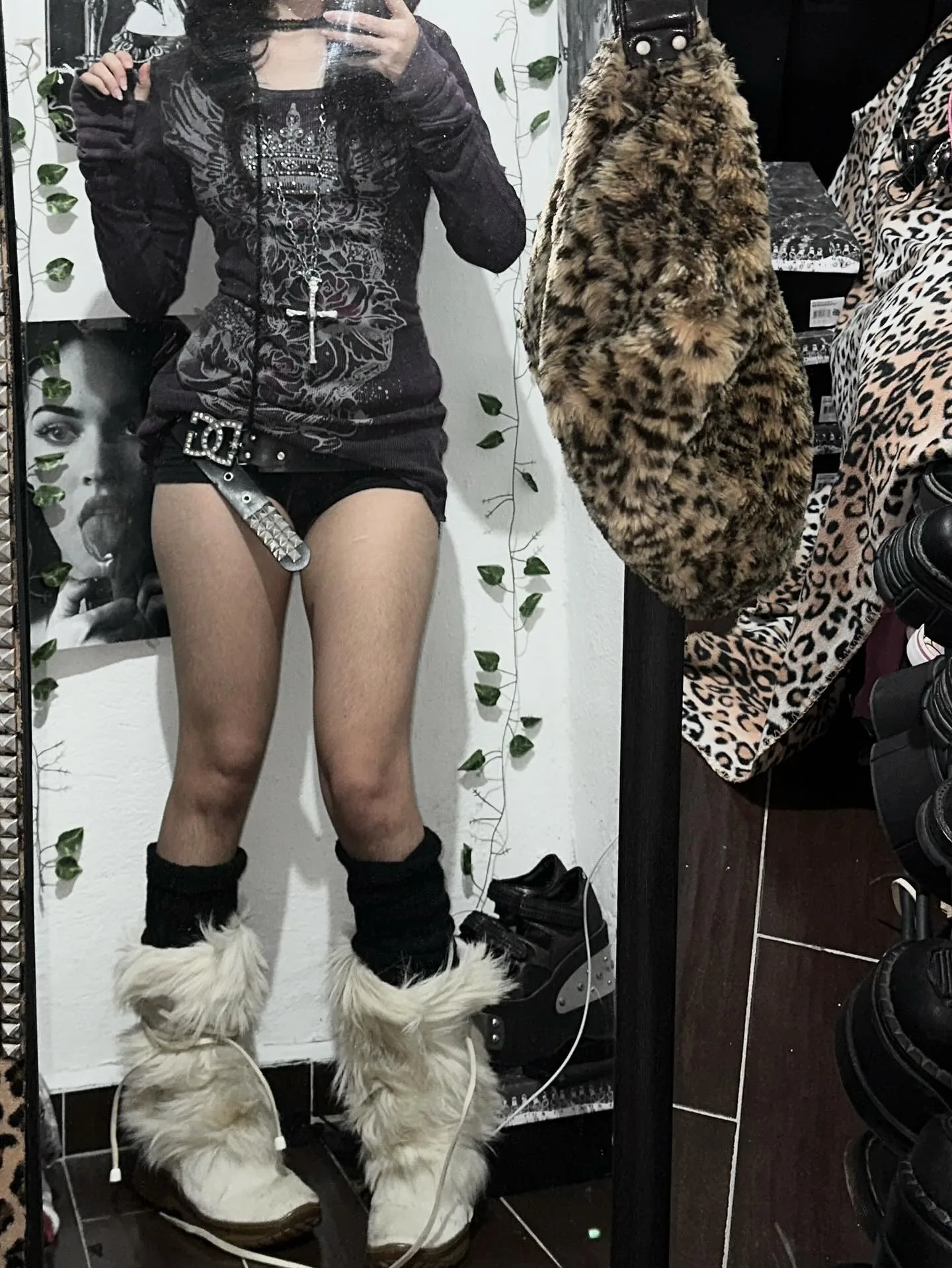 2026 Herbst Subkultur Gothic-Stil Retro Spicy Girl Heißprägedruck Trend Langarm-Oberteil – Detail 2