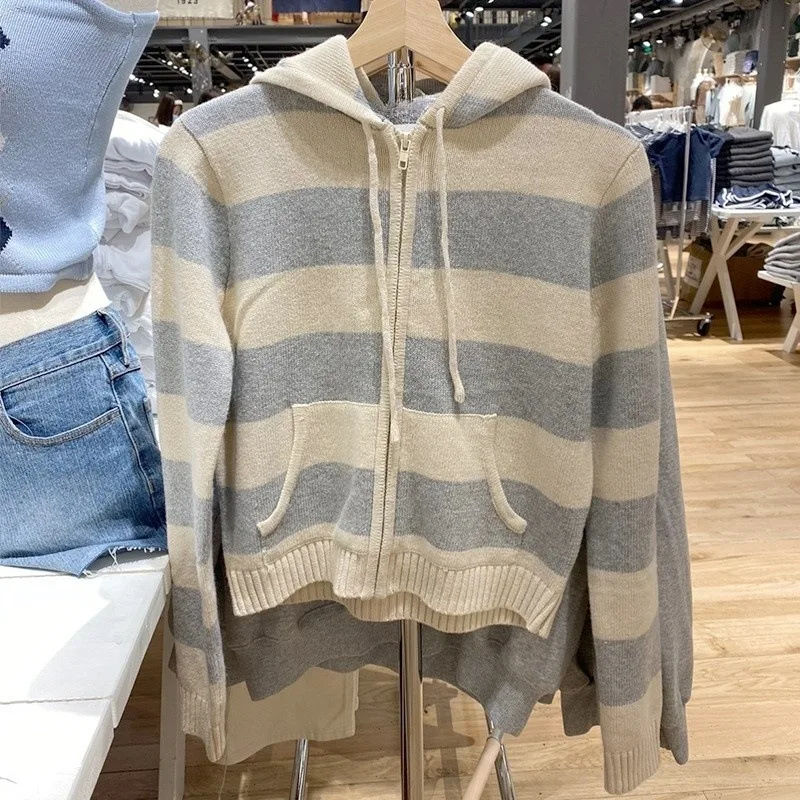 

Полосатый вязаный укороченный свитер, кардиган, женский осенний свитер с длинным рукавом и капюшоном на молнии, короткая уличная одежда, трикотажные свитера, укороченные топы Y2K