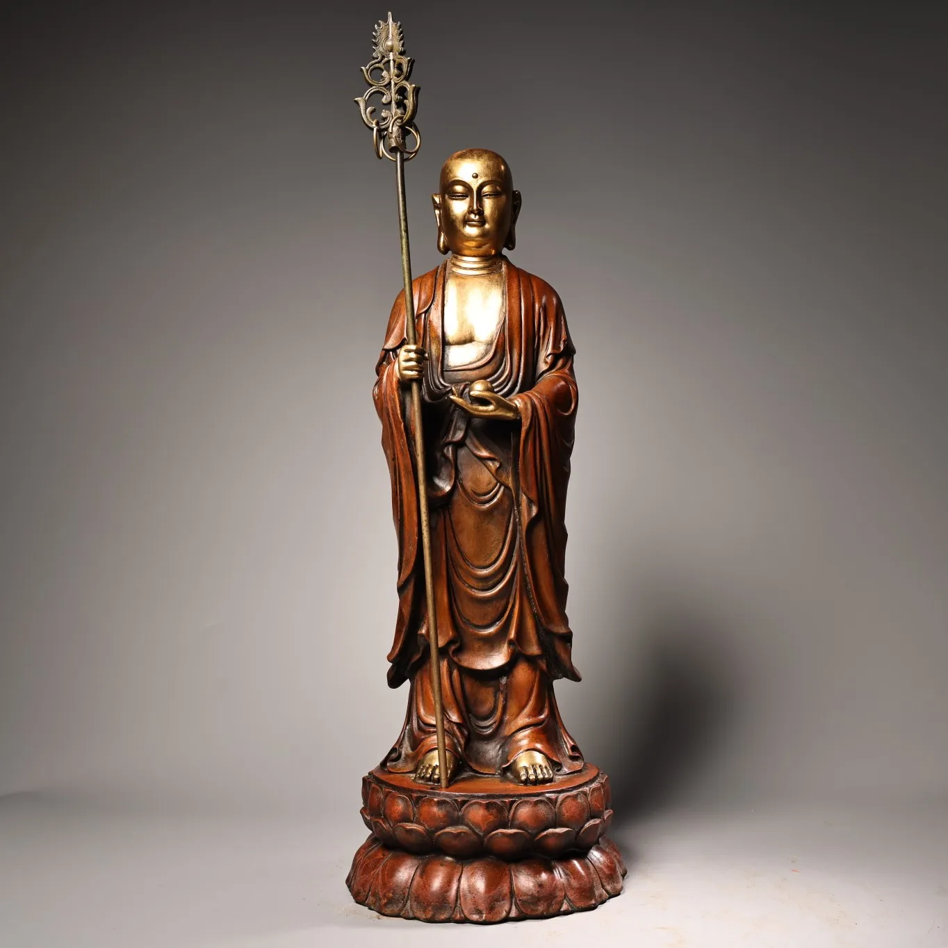 

19"Tibetan Temple Collection Old Purple Bronze Gilded High Relief Ksitigarbha Bodhisattva Standing Buddha Worship Hall