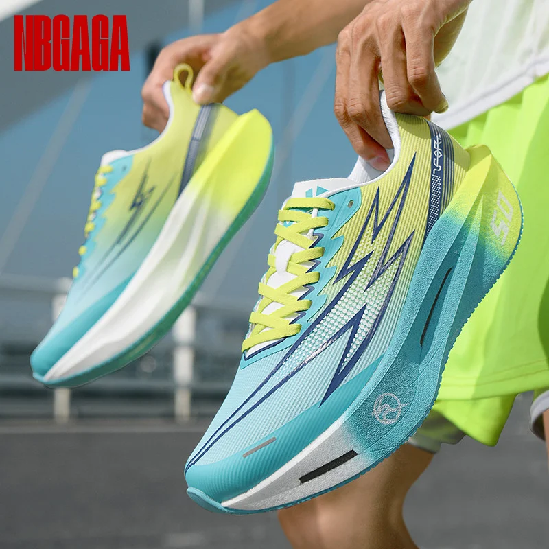 

Men's Carbon Plate Running Shoes Lightweight Sneakers for Marathon Training Stable Cushioning Shock Absorption Athletic Shoes