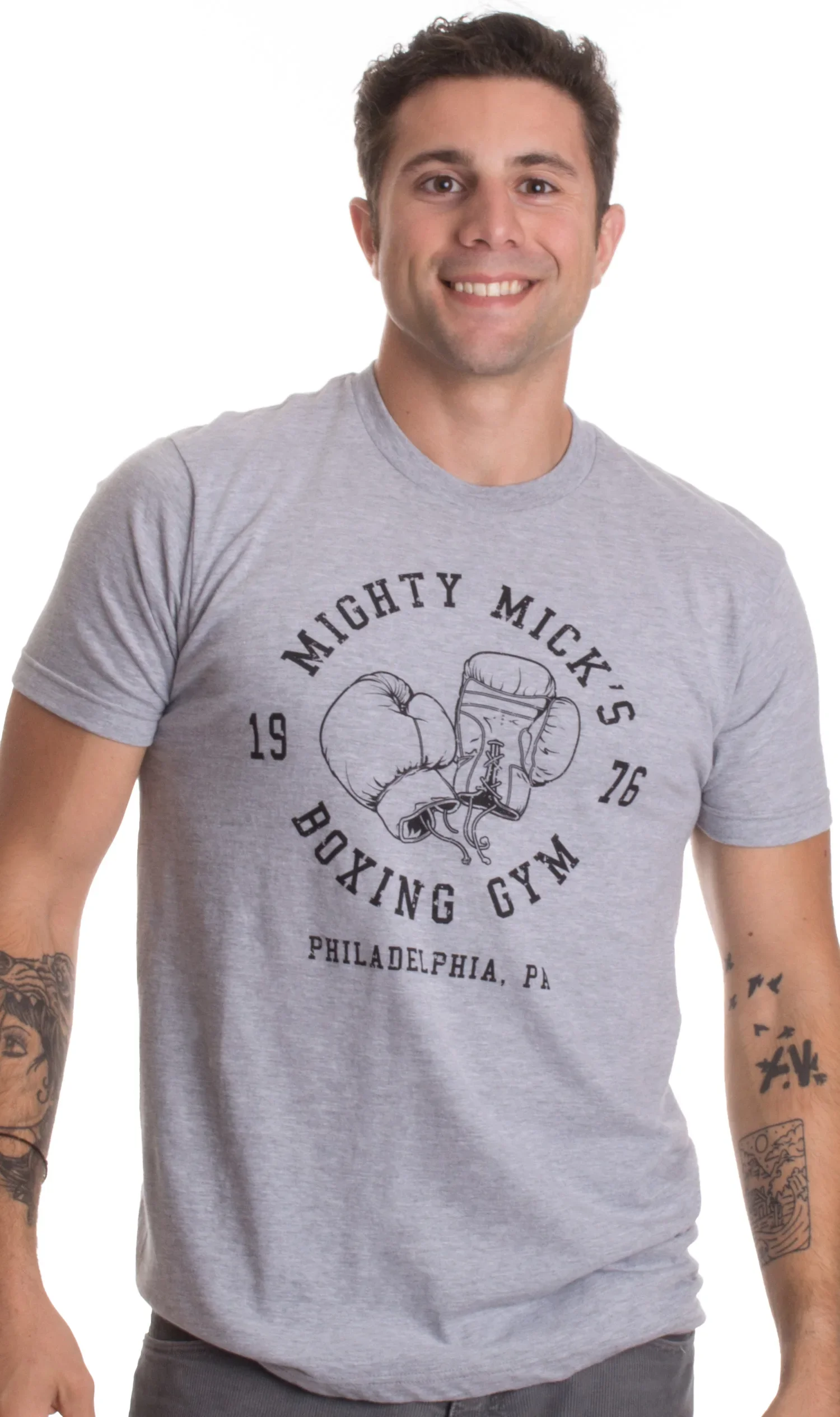 

Mighty Mick's Philadelphia Boxing Gym Vintage boxing Gloves T-Shirt 100% Cotton O-Neck Summer Short Sleeve Casual Mens T-shirt