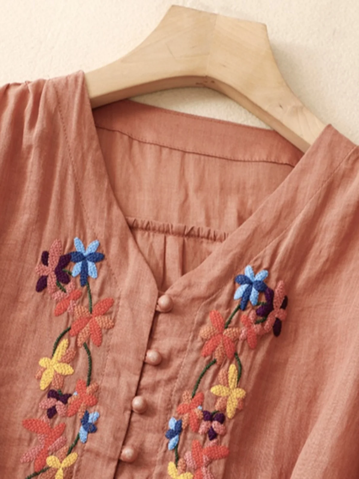 Ricamo floreale artistico retrò irt Sottile a cinque quarti Sve Casual V-Ne Top Age-Defng Cotone Abbigliamento estivo da donna