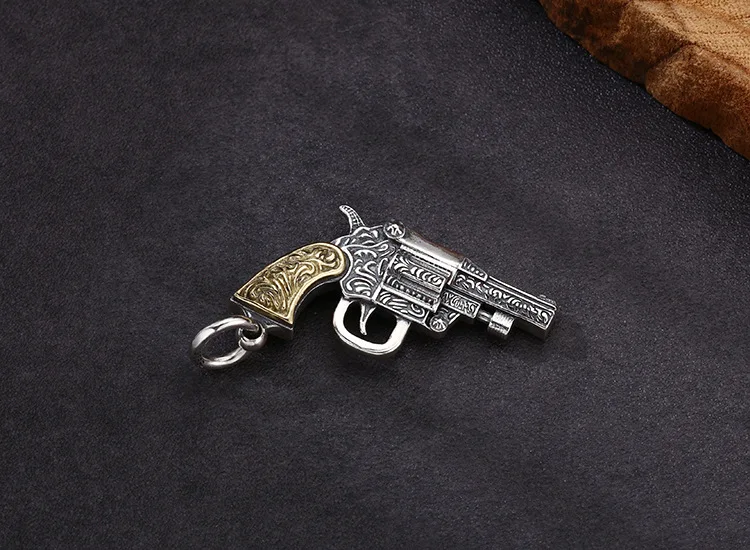 Pendentif revolver exquis et dominateur en argent regardé 925, argent thaïlandais, vintage rétro, vente en gros