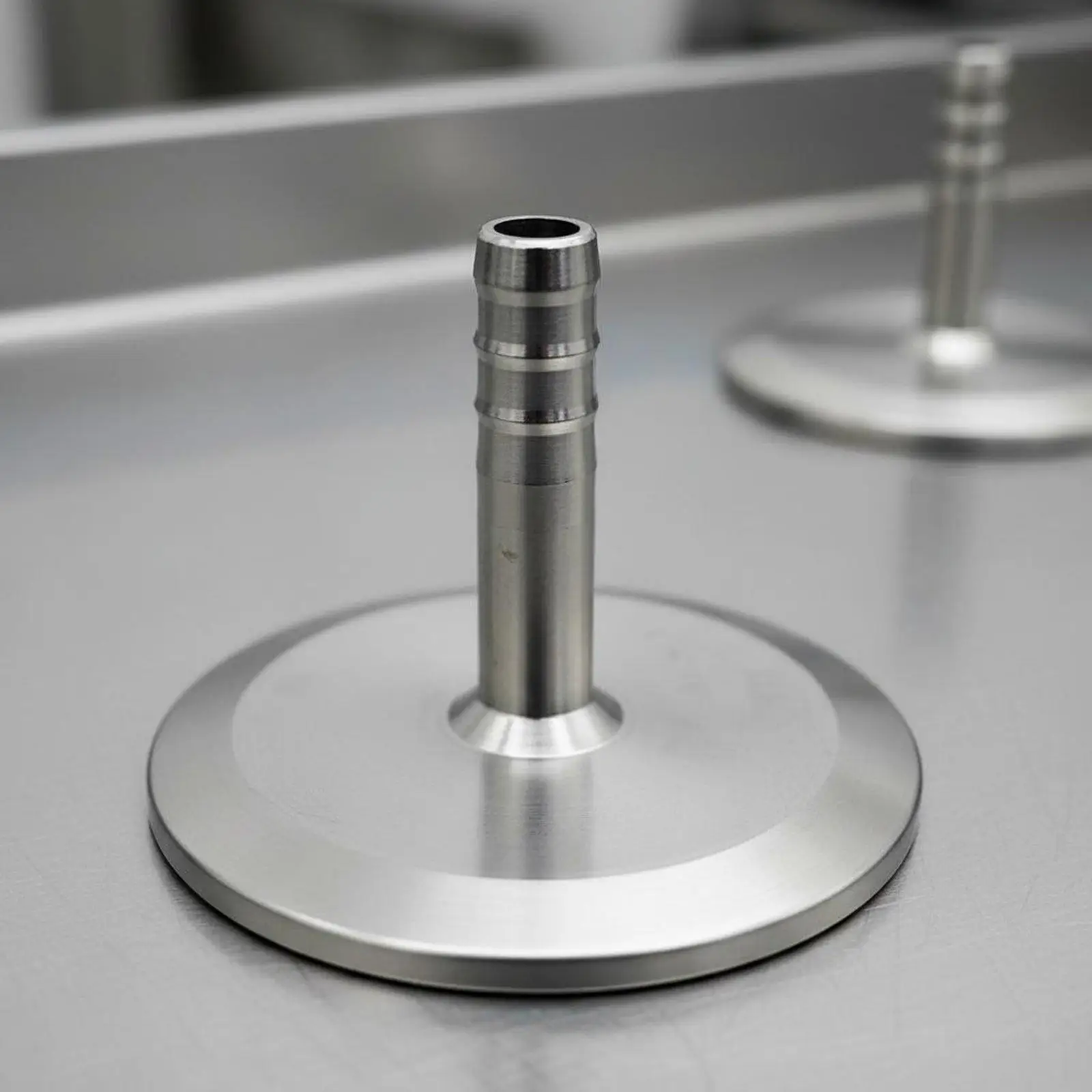 Three-Bolt Flange Adapter Hose Barb Adapter 304 Stainless Steel Fitting Easy to Install Hose Fitting