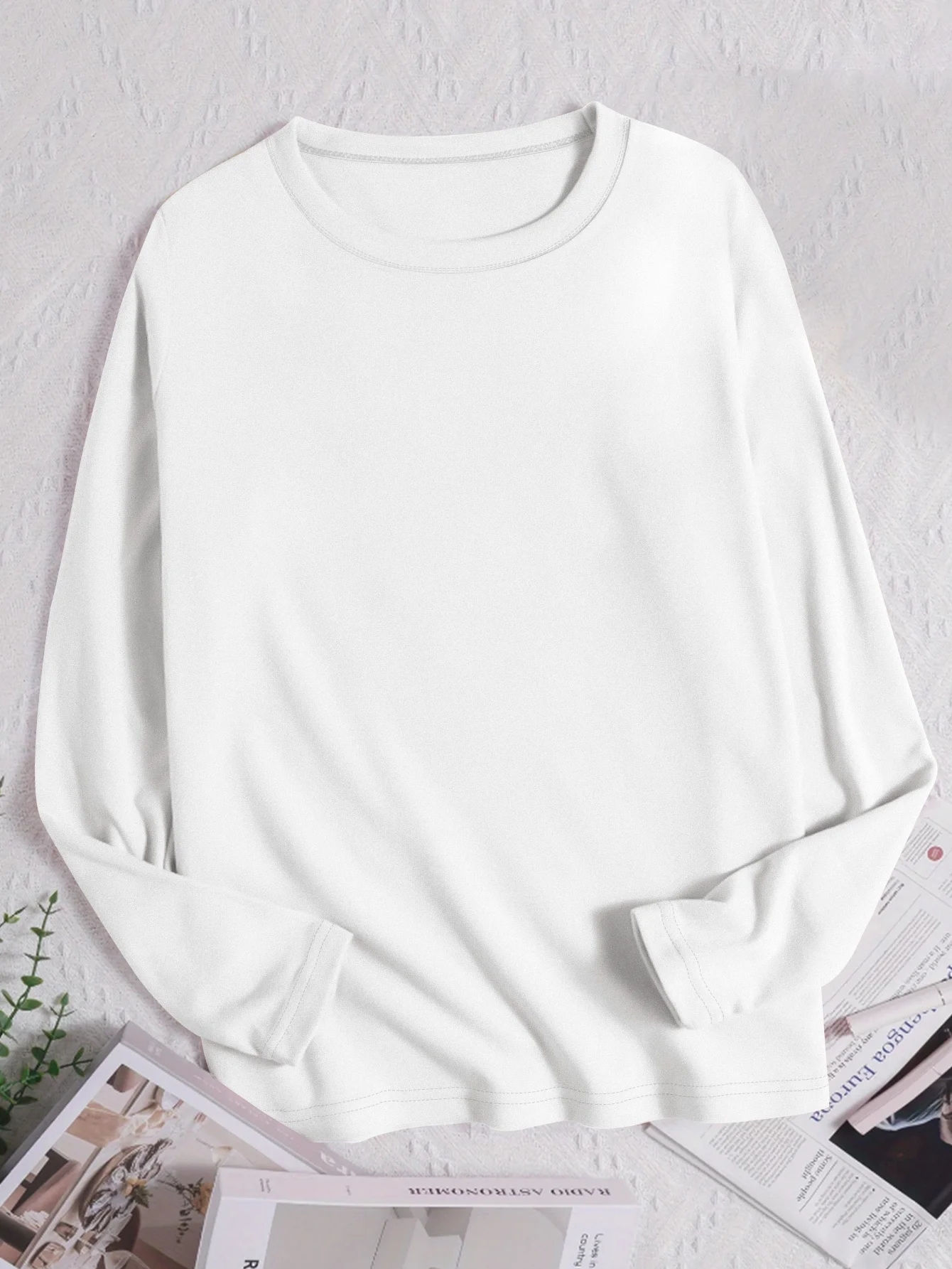 無地 レディース 長袖 春/秋 ファッション Tシャツ レギュラー丈 快適な生地 ゆったりフィット ラウンドネック カジュアルトップ