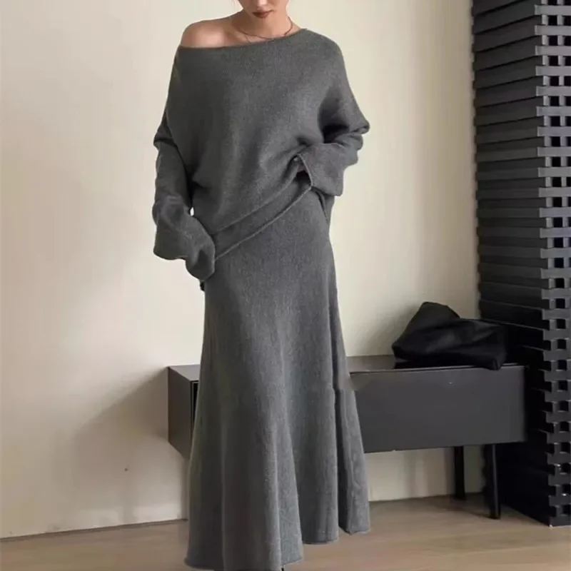 

Lazy Loose Knitted Fashion Suit Women's One-word Shoulder Top A-word Fishtail Hip Skirt Two-piece Set Temperament Commute