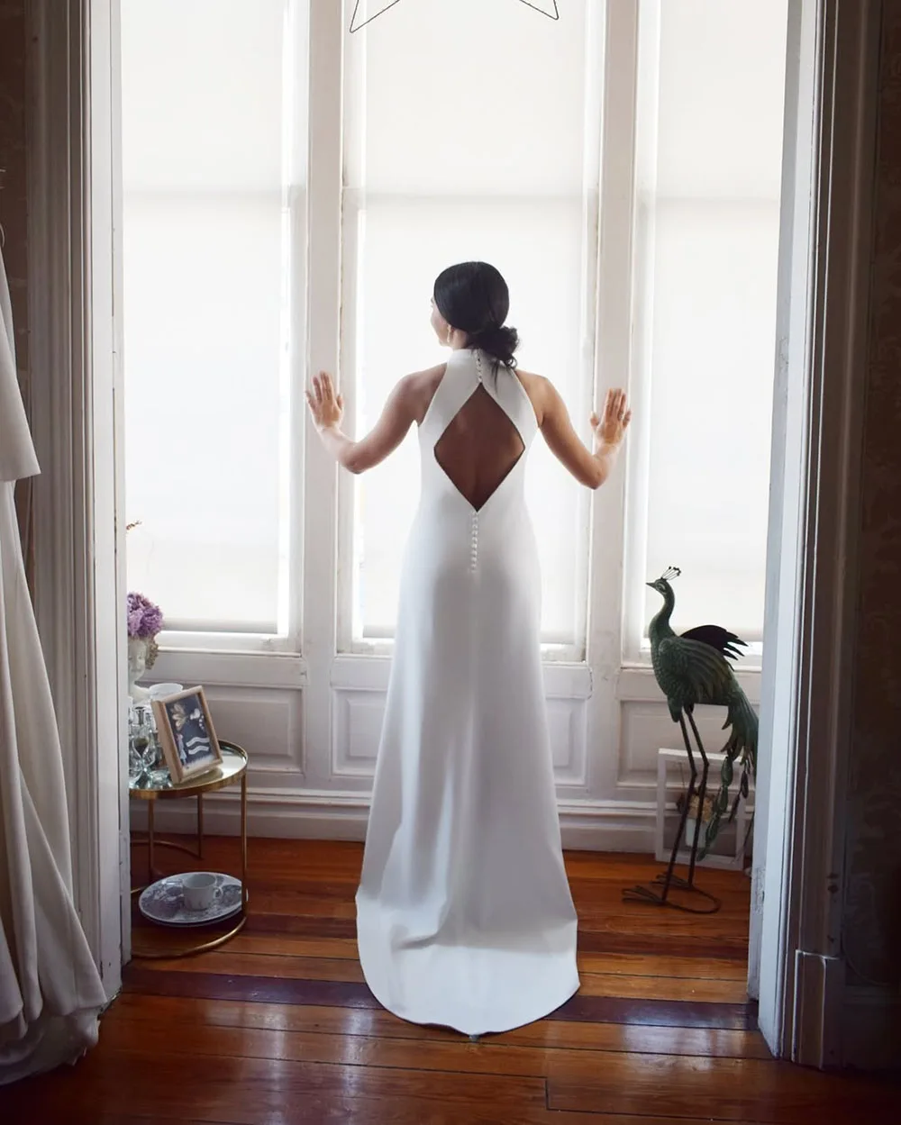 Customized Modern Bridal Dress 2025 Wedding Dress Halter Neck Backless Buttons Bridal Dress Elegant Sheath Wedding Party Dress - Image 6