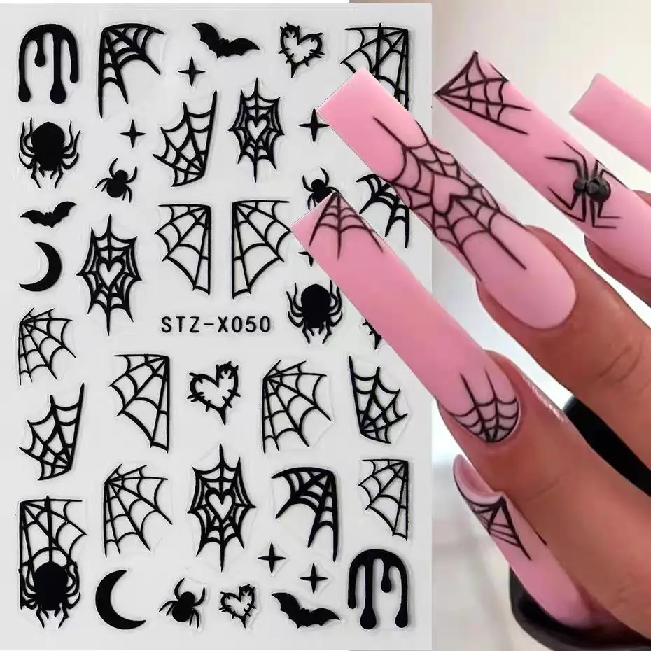 Adesivi per nail art di Halloween Disegni di ragnatele a forma di cuore Pipistrello Luna Stella Cursori Decalcomanie autoadesive per manicure festiva 4 colori