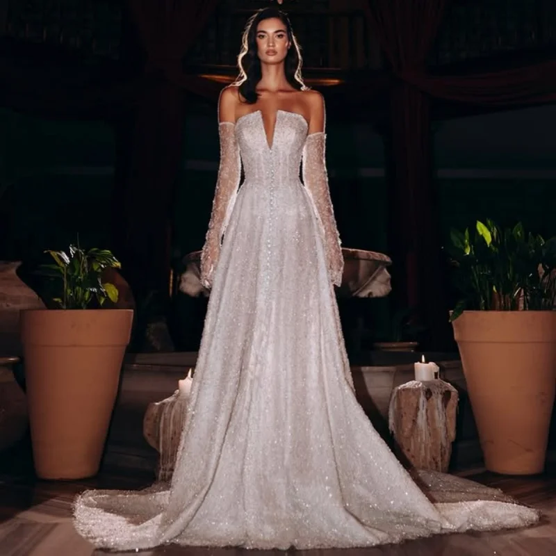 

Customized Shiny ivory Ball Gown Royal Wedding Dresses Lace applique Sweetheart decal Long tail Made Robe De