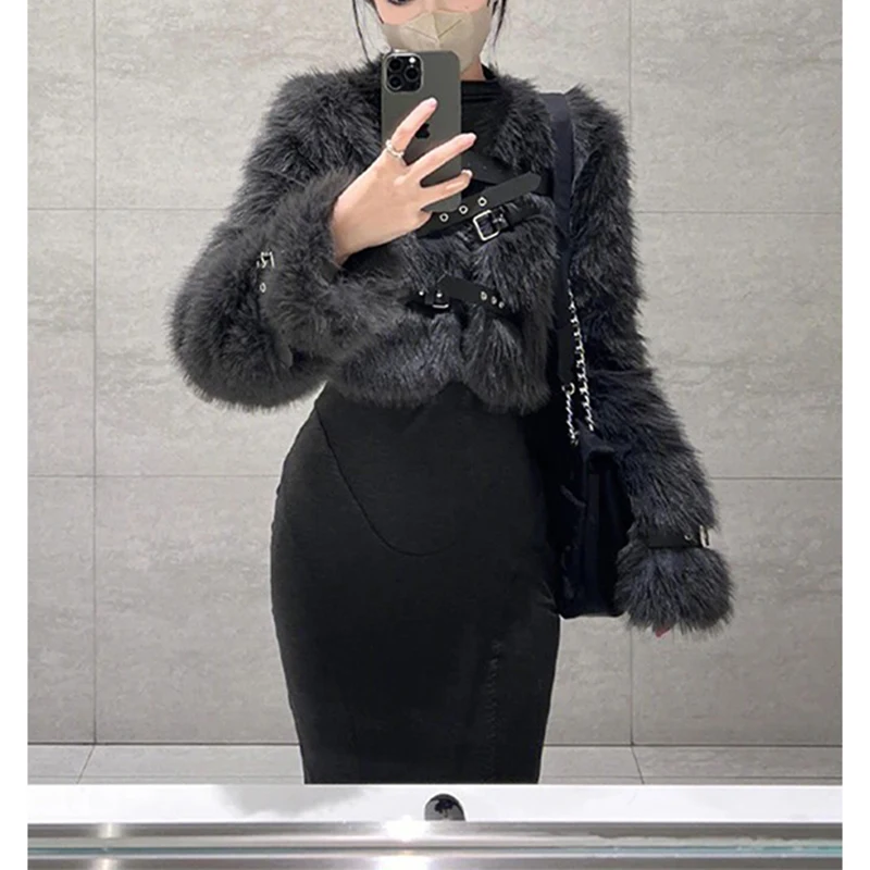 เสื้อโค้ทขนเฟอร์เทียมแบบครอป MEXZT แฟชั่นผู้หญิง ดีไซน์หรูหรา แจ็คเก็ตขนฟูแบบเย็บติดกัน เสื้อคลุมฤดูหนาวสำหรับผู้หญิง สไตล์เกาหลี แขนยาว เสื้อคลุมขนสัตว์