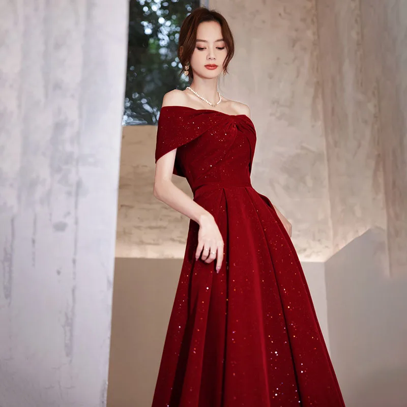 DongCMY – robe de bal asymétrique épaule dénudée, col bateau, robe Boho de fiançailles, tenue habituelle élégante, rouge, robes de soirée pour femmes, nouvelle collection 2025