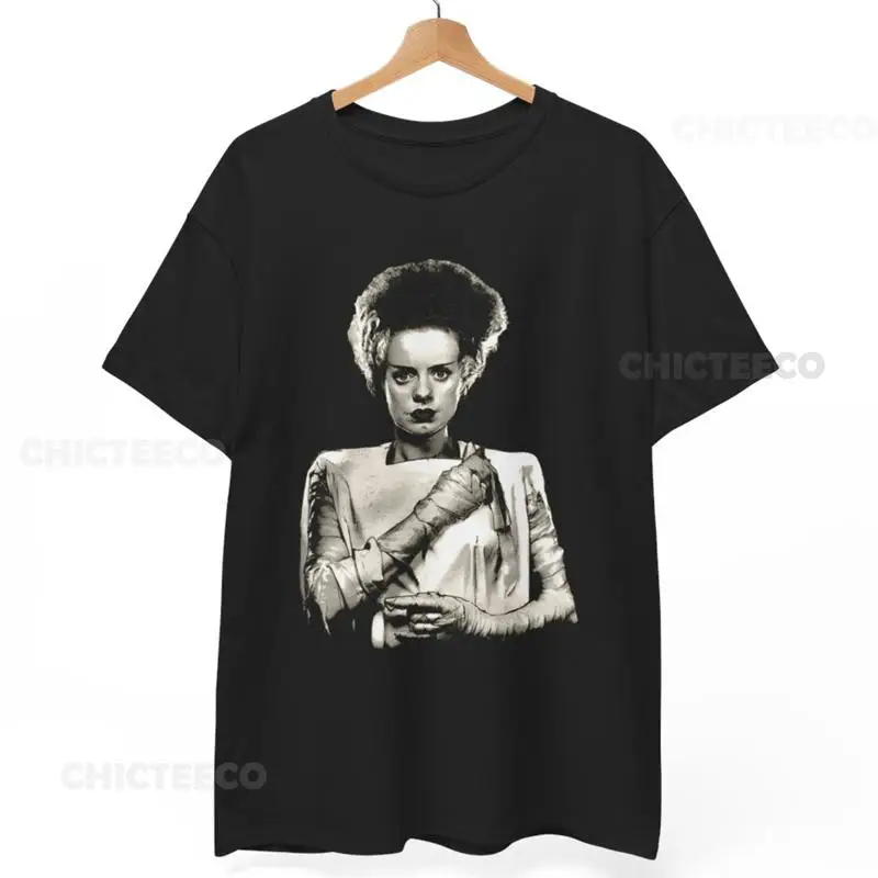 

Футболка с изображением невесты Франкенштейна из классического фильма ужасов Universal Monsters