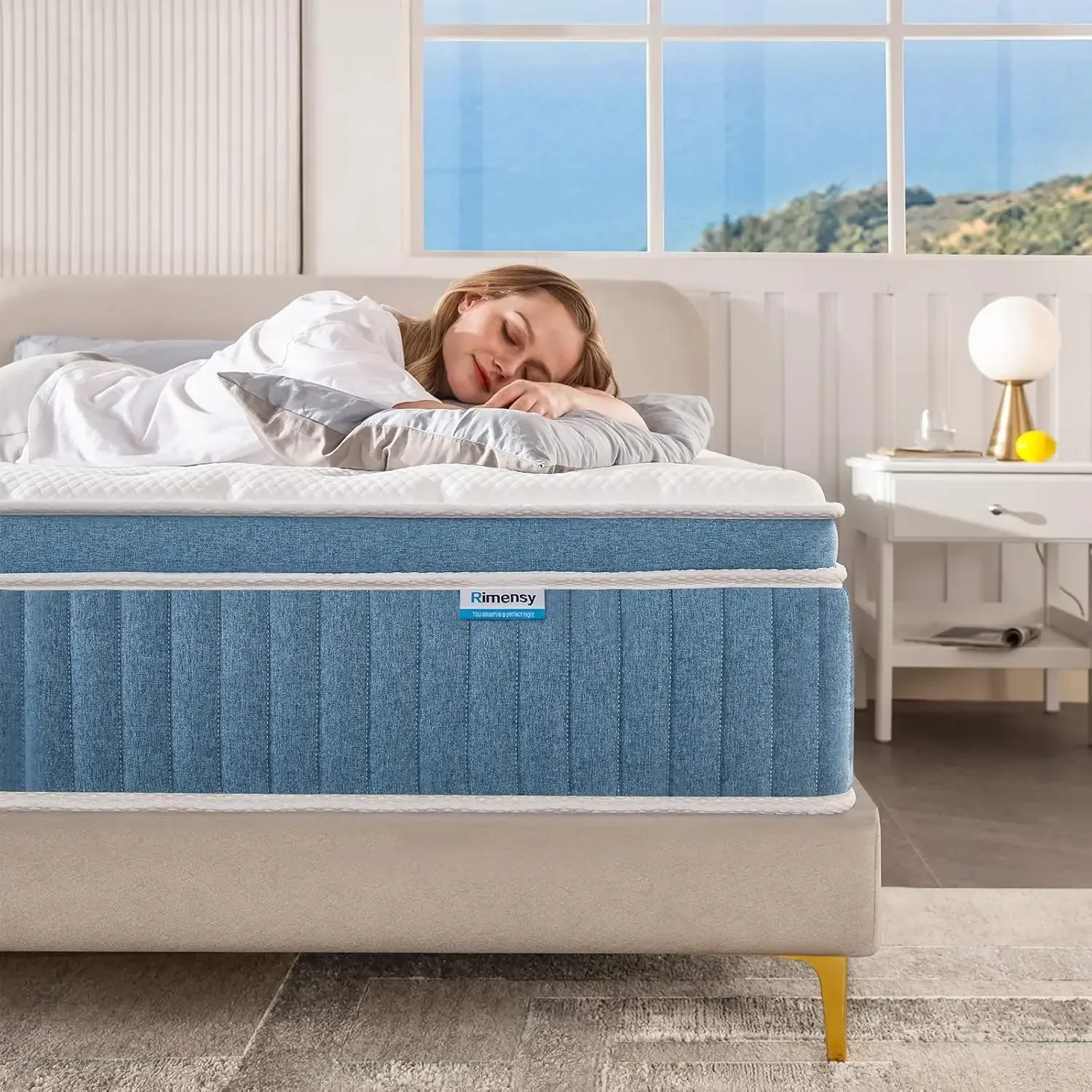 King Mattress 12 Inch Hybrid Gel Foam Mattress in a Box with Pocket Coils Innerspring Support and Pressure Relief