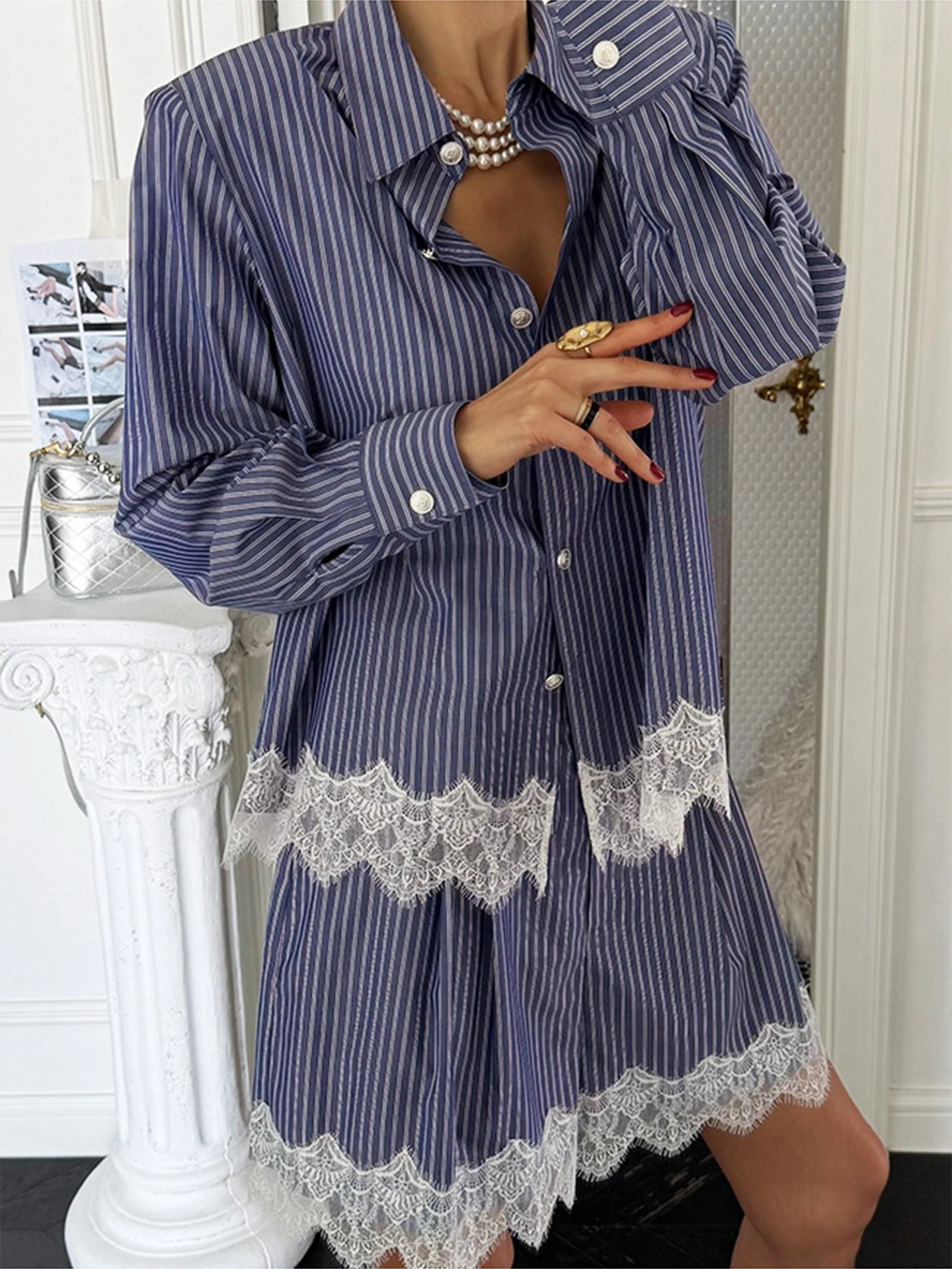 Korean Style Lace Trim Patchwork Striped Women's Casual Wide Leg Short Pants Two Piece Set Early Autumn New Design Sensation