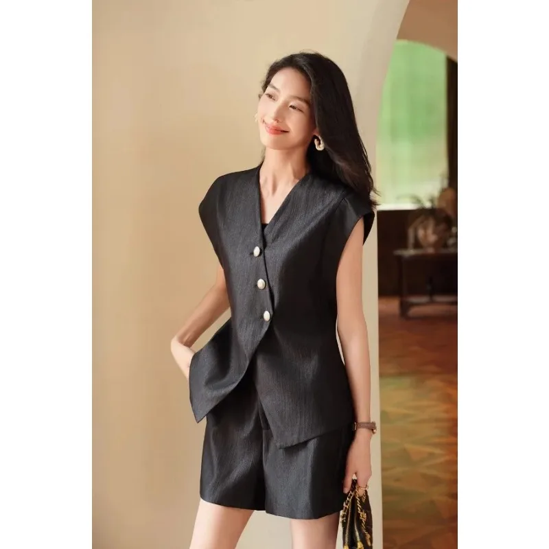 

Women's Luxury Two Piece Set Summer New Fashion Sleeveless Asymmetrical Top And Shorts Elegant Slim Fit Outfit S-2XL