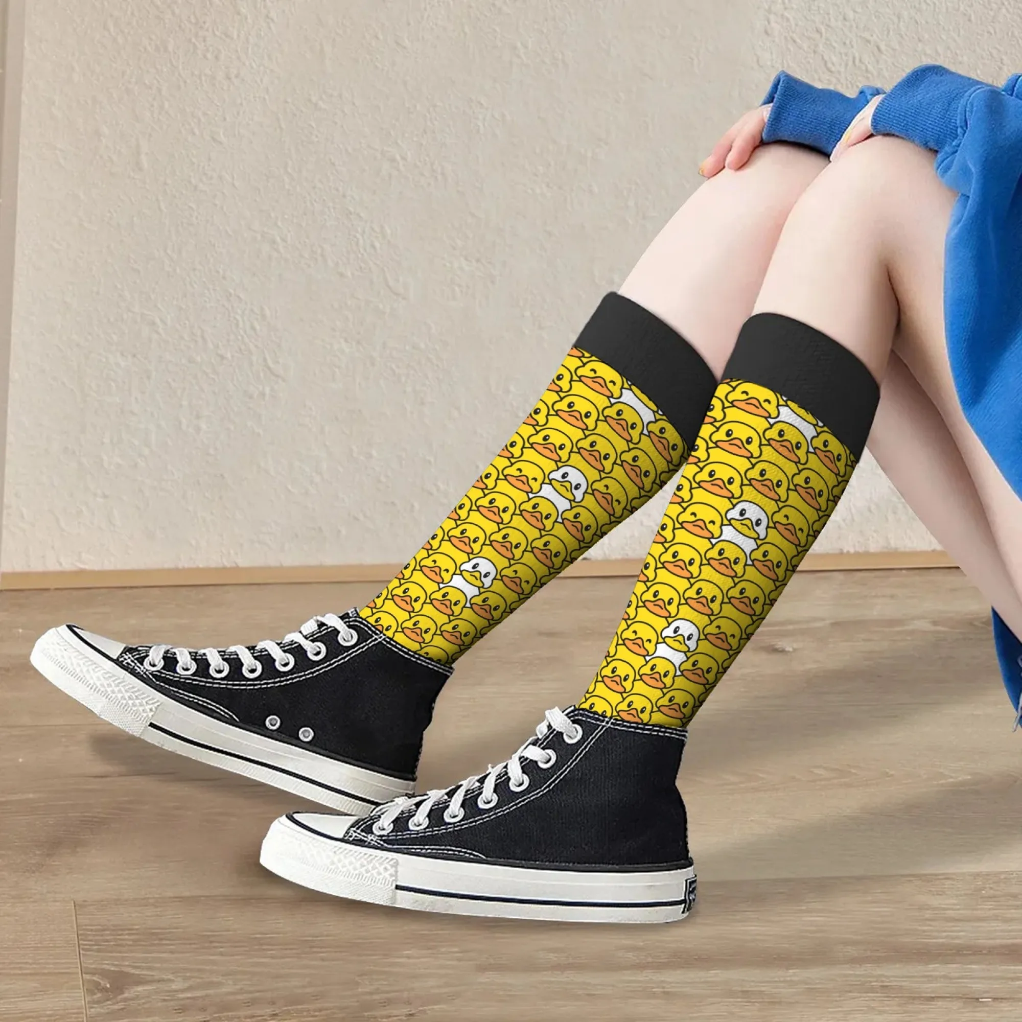 

Novelty cute women's stockings happy duck cartoon socks street hip-hop casual fashion socks comfortable non-slip running socks