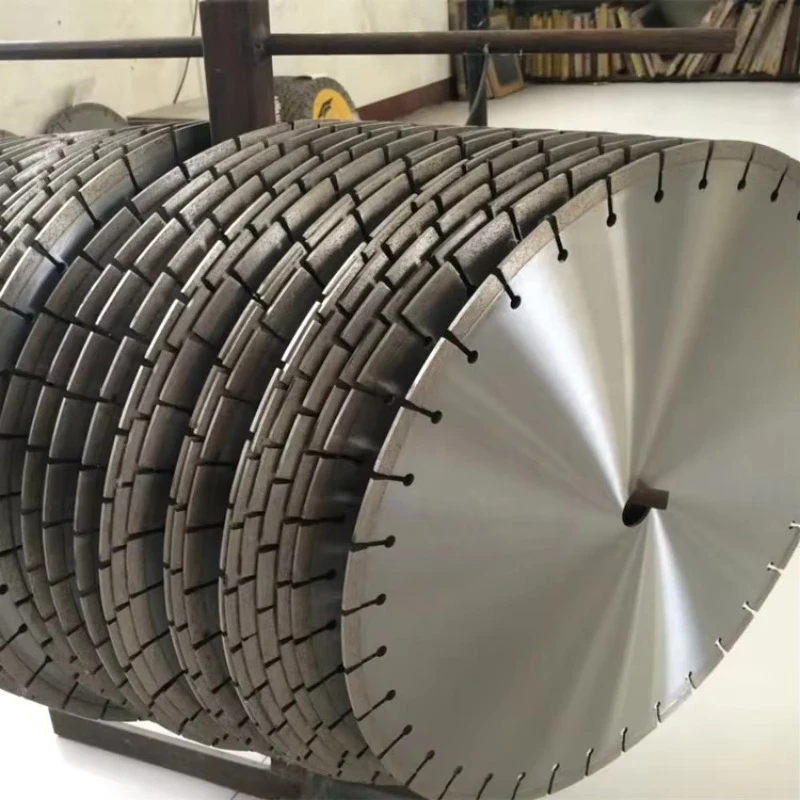 Scie circulaire de vente chaude coupant la scie hydraulique de roche de béton de grès de roche dure pour des machines d'ingénierie de pelle