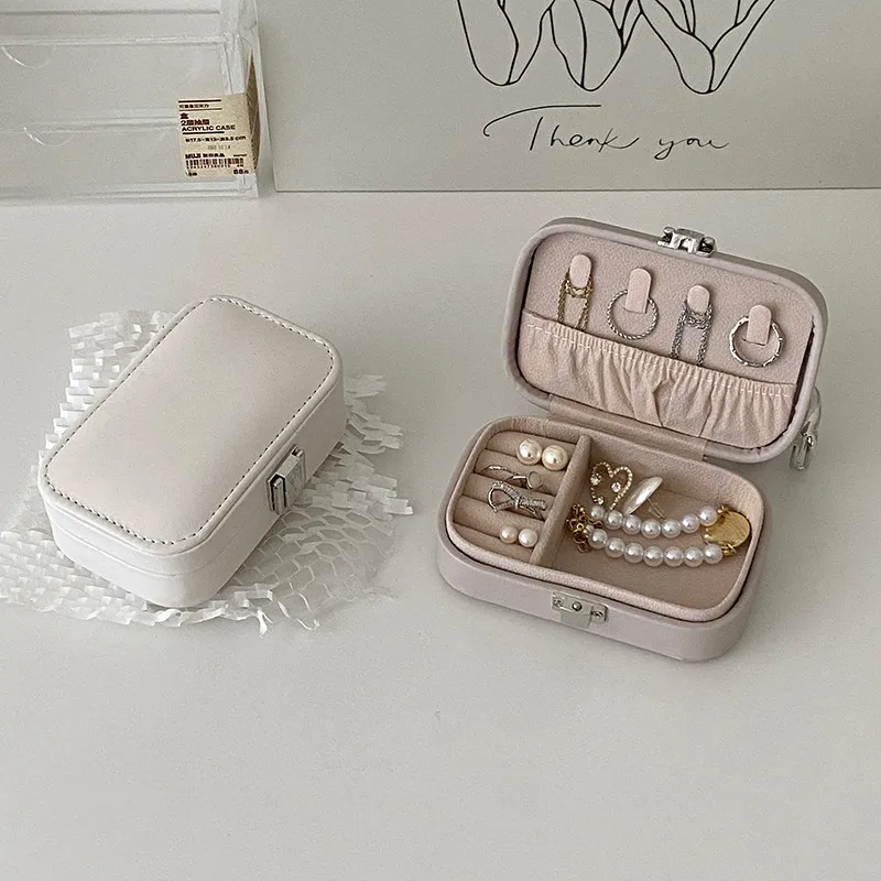 

Portable Travel Jewelry Storage Box Earring Bracelet Nelace Ring Small Ele Organizer Case for Valuables Home Storage