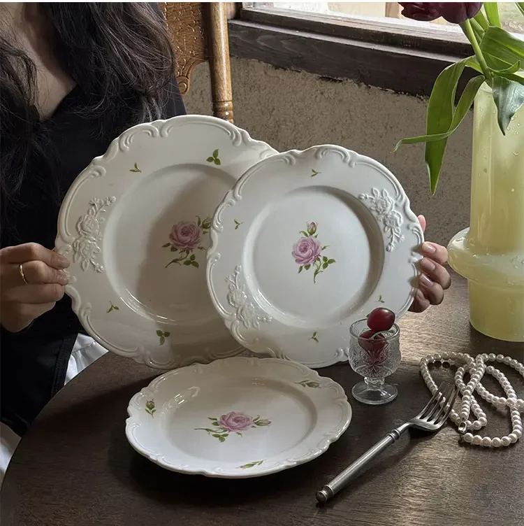 AhunderJiaz  French Retro Ceramic Dinner Plates Set Western Style Spaghetti Platter Kitchen Cutlery Set Home Accessories