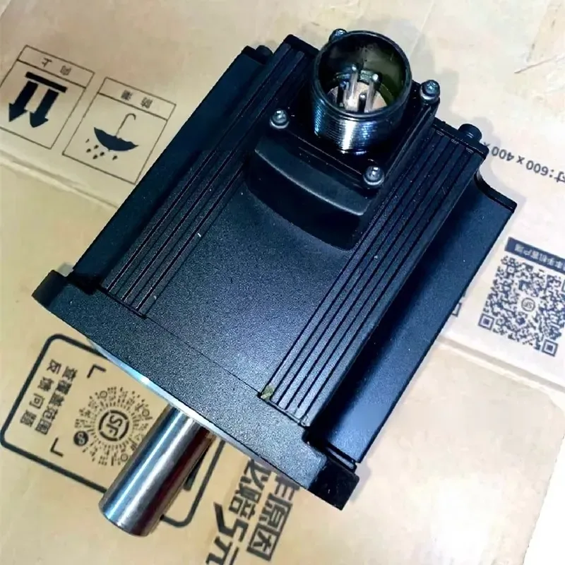 2026 Servo Motor Three Phase 220V 1500W/3000W Closed-Loop Control HK-MT053WWS HG-KN13BJ Brand New in Stock