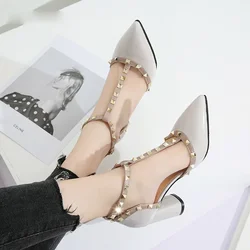 2024 Summer Shoes High Heels T Strap Rivet Pumps Chunky Heels Sandal Patent Leather Dress Shoes White wedding shoes Ladies