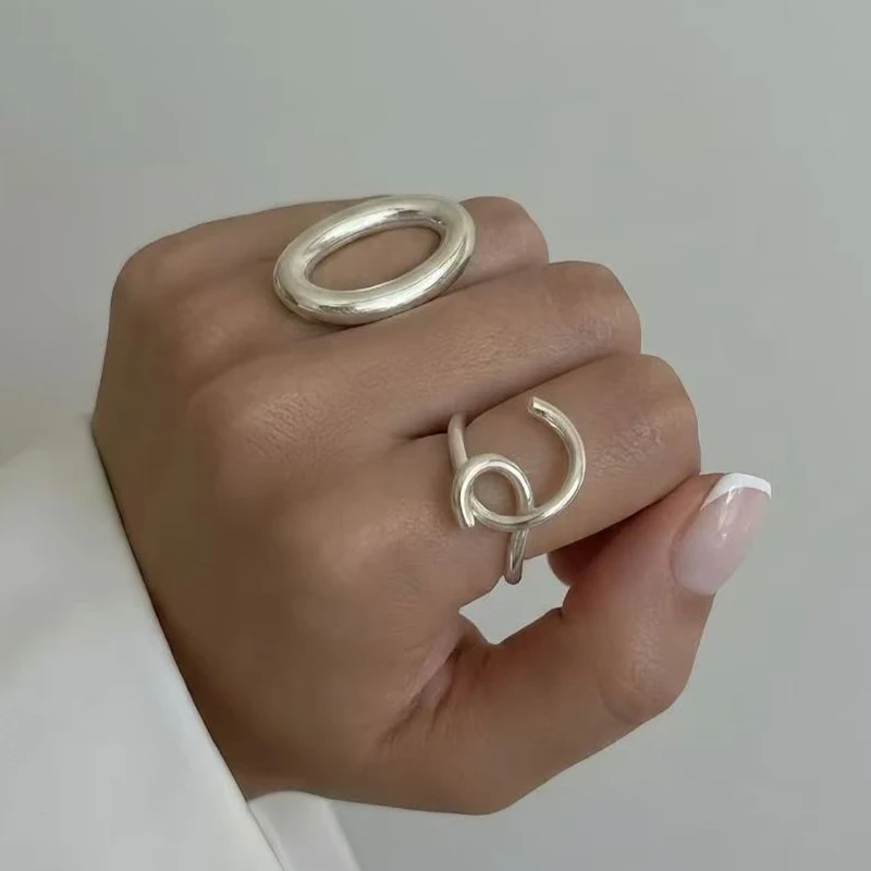 GANPUP Einfacher Hohler Ovaler Verstellbarer Fingerring für Damen, Modischer Neuer Silberfarbener Ring, Schmuckgeschenk für Party und Büro кольцо – Detail 3