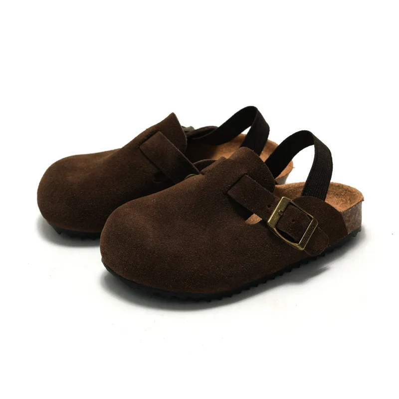 Autunno inverno nuovi sandali in legno tenero per bambini pantofole da spiaggia per ragazzi in vera pelle Baotou scarpe Casual in pelle smerigliata per ragazze