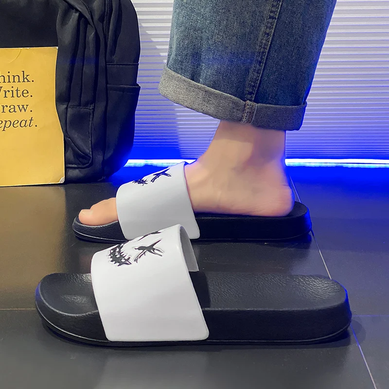 الصيف شبشب رجالي داخلي في الهواء الطلق أحذية الشاطئ غير رسمية عدم الانزلاق للنساء تنفس المنزل القائمة حذاء كبير Size36-48