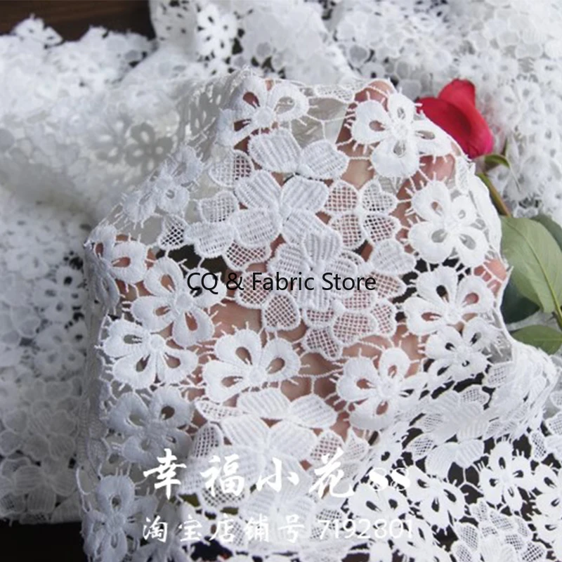 

Водорастворимая кружевная ткань с 3D вышивкой и полым цветком для свадебных и вечерних платьев, дизайнерская ткань во дворе