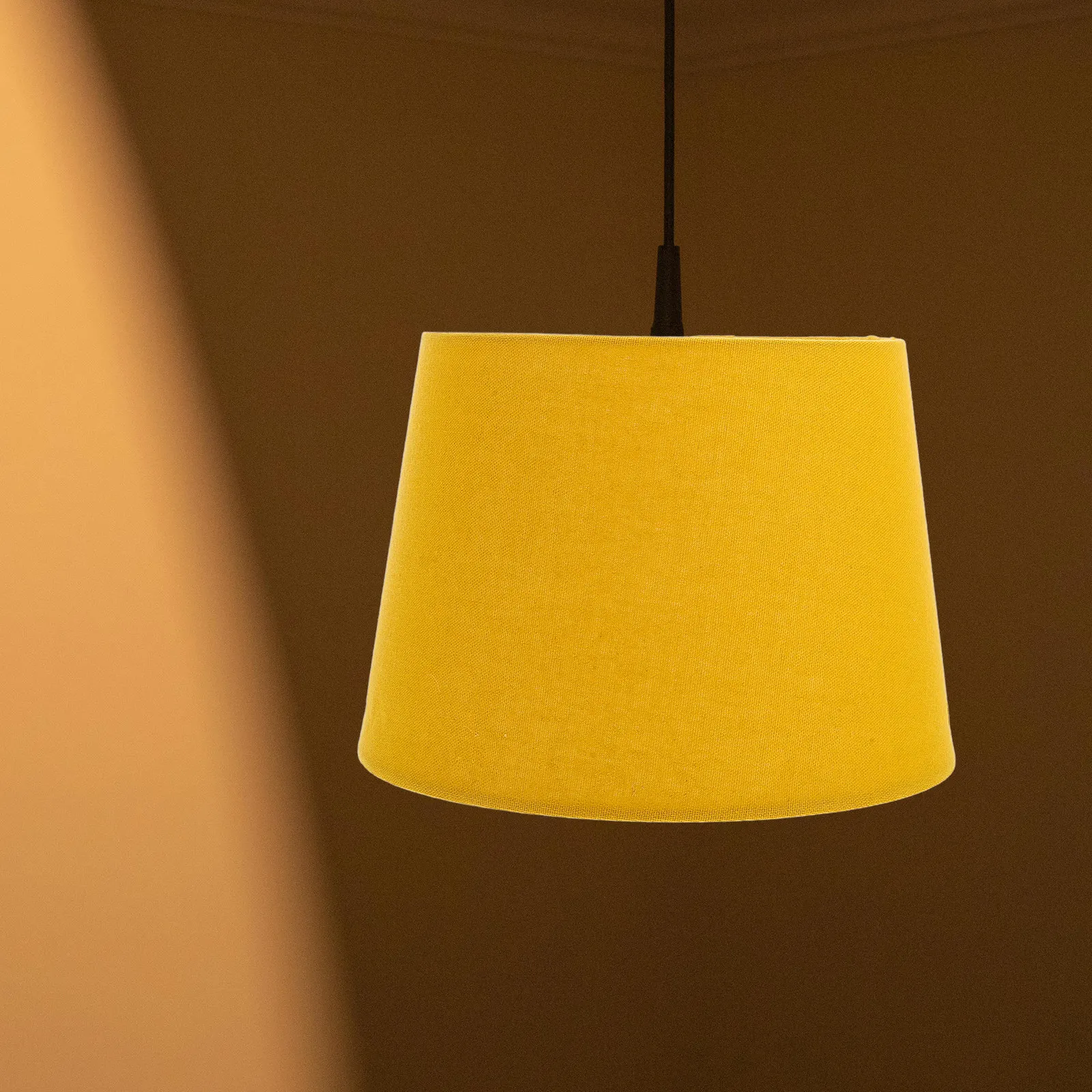 

Тканевый металлический абажур, совместимый с лампами E27 E14, для настольных, напольных и ламп-торшеров, декоративная сменная крышка для светильников в спальне и библиотеке