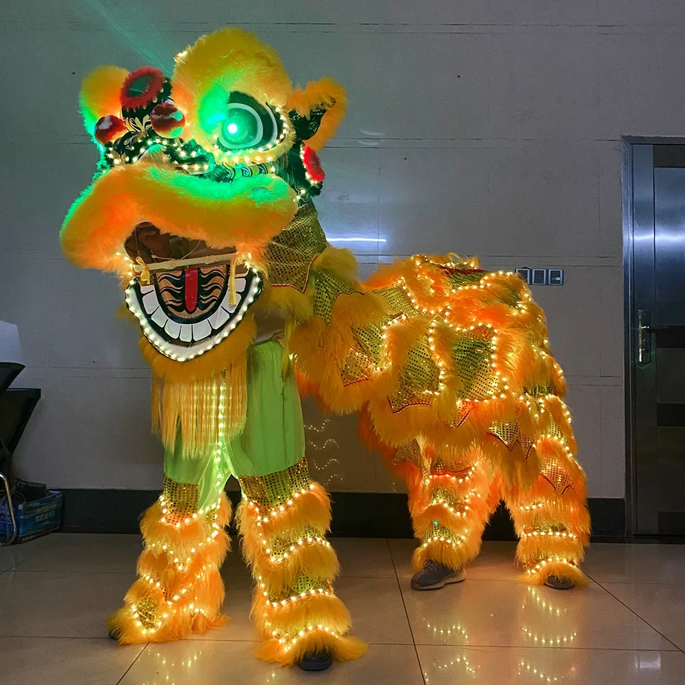 LED Lion Amusement Park Performance Lion Dance Props Chinese Traditional Festival Double Led Light Lion Dance South Costume Suit