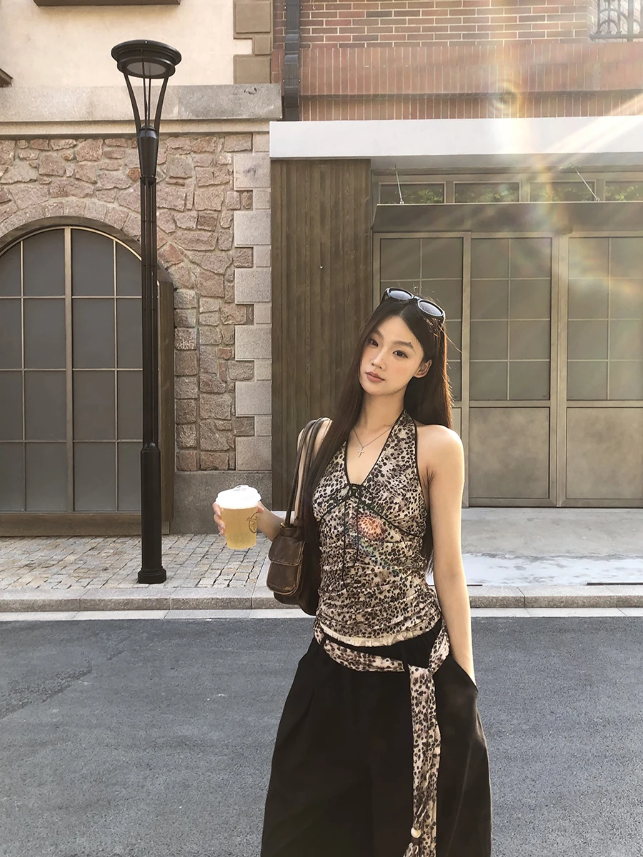 

Красный жилет на бретельках для магазина знаменитостей, женская новинка 2025, летняя уличная одежда, красивая одежда Ba Spicy Girl, леопардовый принт, Svele...