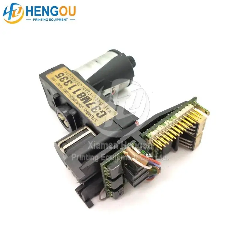 Motor Roland original usado, buen funcionamiento, C37M811335, C37M811235