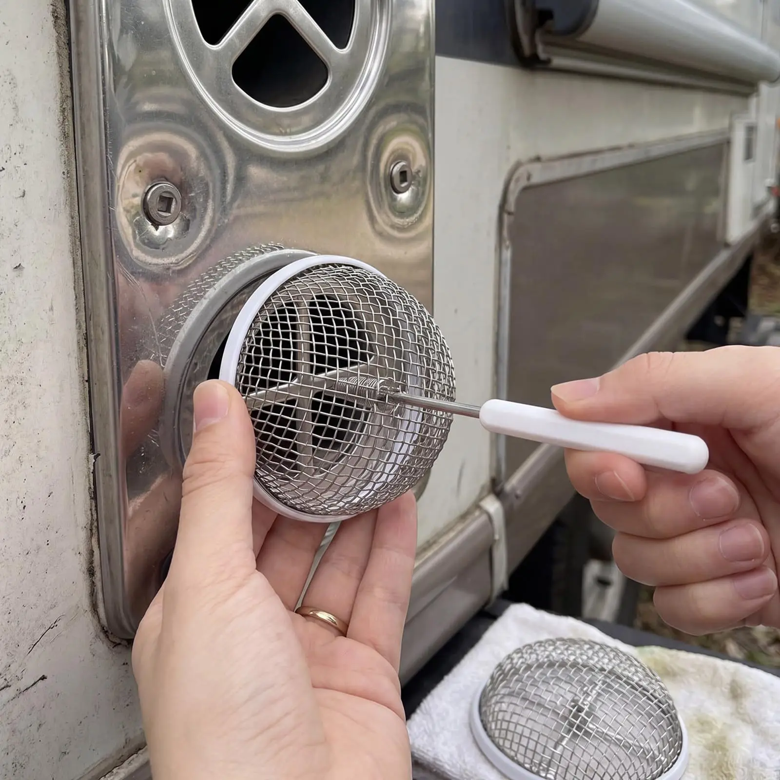 RV Vent Cover Insect Screen 2 Pack Stainless Steel Mesh Fly Net with Installation Tool for Motorhome Caravan Camper 2.8 inch
