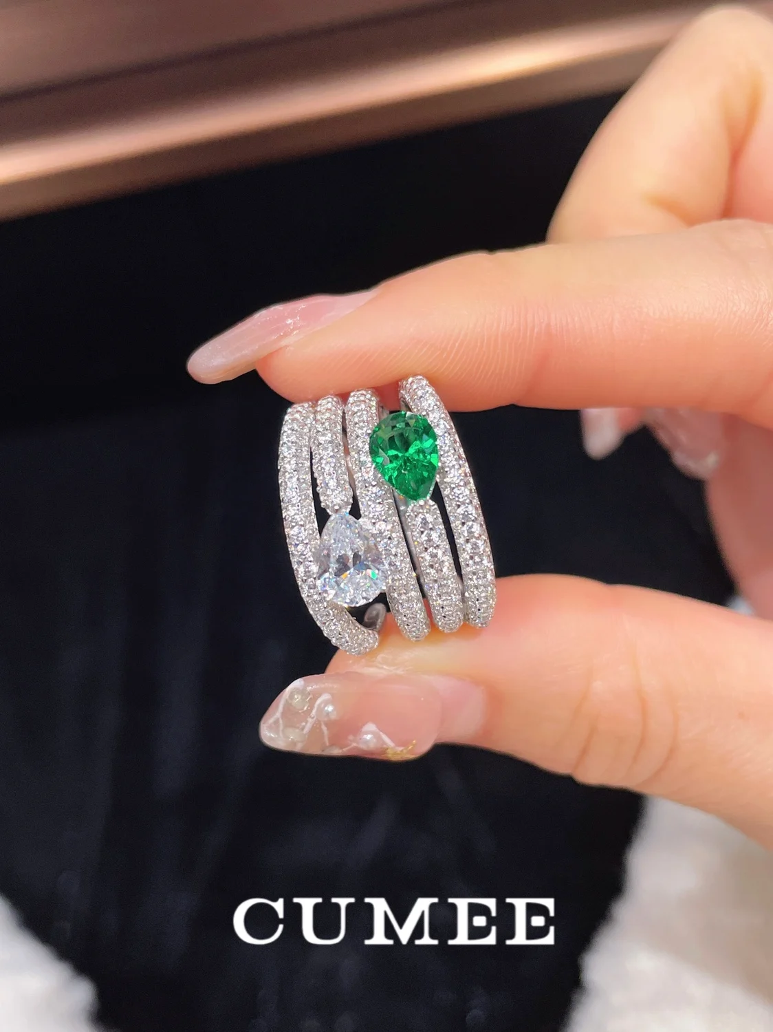 CUMEE Emerald Rings for Women Silver Ring for Women, 925 Sterling silver Cubic Zirconia CZ Bridal Engagement Wedding Band