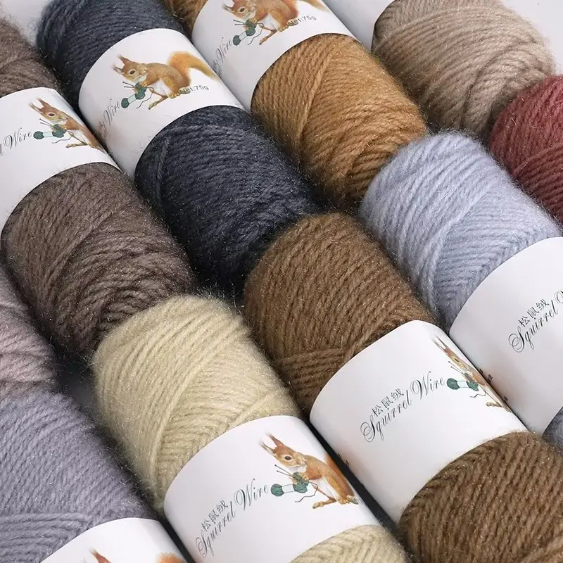 75g Multi-Color Squirrel Velvet Fluffy Yarn Balls Warm Wool Blend Crochet Yarn for Handmade Hat Scarf Sweater Winter Knitting