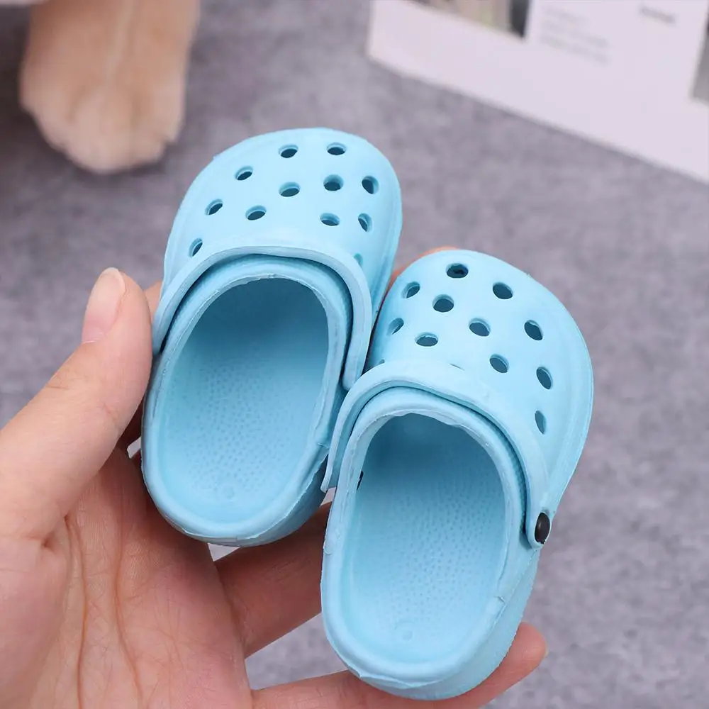 1 Pair Dog Sandal Slipper Non-slip Pet Sandals Comfortable Breathable Dog Hole Shoe EVA Wear-resistant Dog Rain Boots for Cats