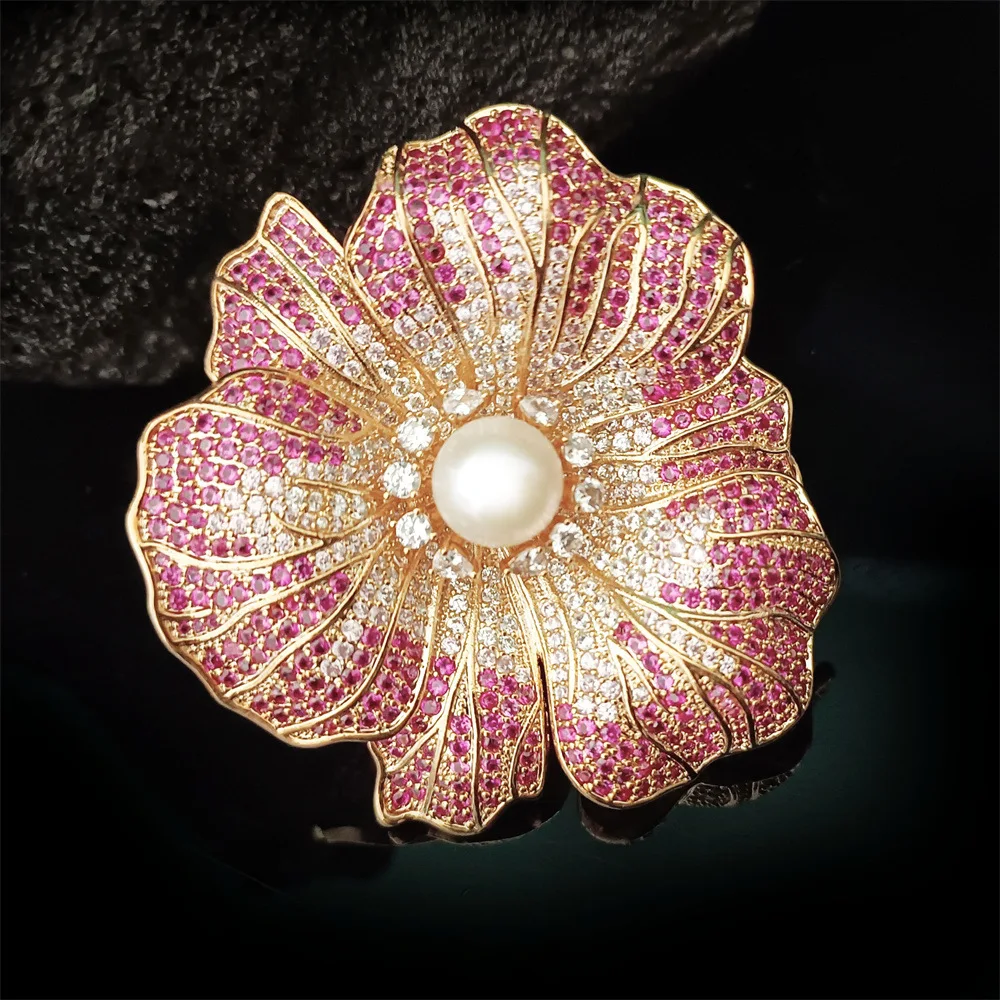 High Grade Zirconium Filled Lotus Leaf Brooch Exquisite Natural Freshwater Pearl Plant Petals Fashionable Suit Jacket Jewelry