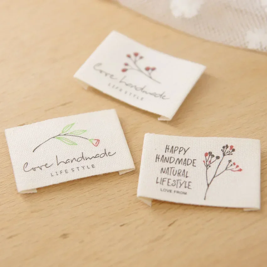 Handmade DIY Fabric Label with Folds, Pure Cotton, Black and Red Branches, Hand Sewing Accessories