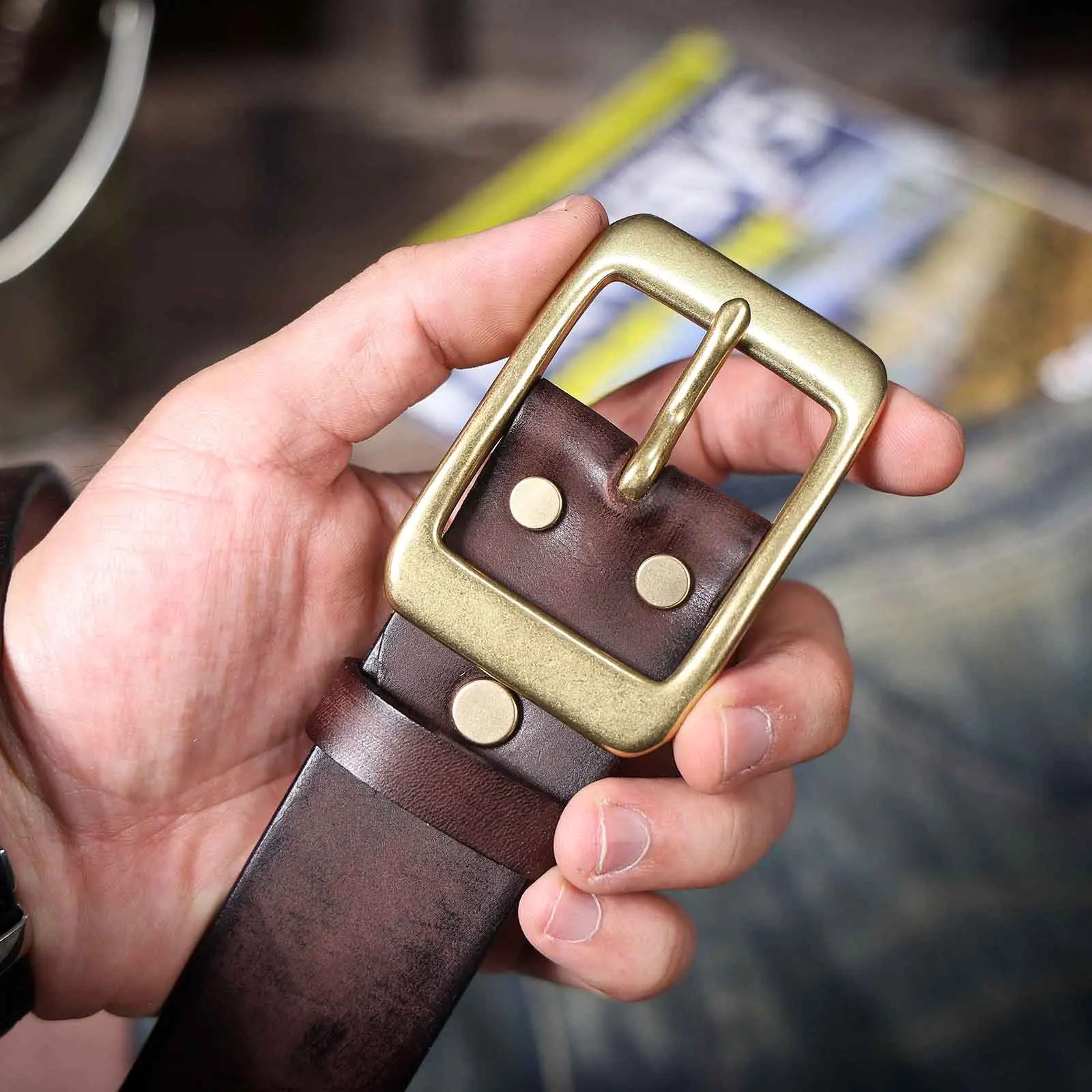 Vintage Echt leder Herren gürtel mit massiver Messings chnalle, hand gefertigte lässige Nadel schnalle verdicktes italienisches Rindsleder mit Geschenk box – Detail 16