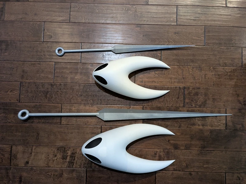 Maske und Schwert für Spiel Hollow Knight Silksong Hornet Cosplay Erwachsene 3D-Druck Weißer Integralhelm Unisex Kostümzubehörprop